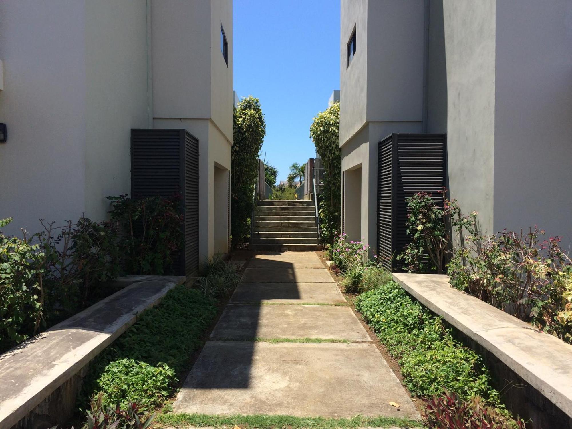 Cute Holiday Apartment In The Heart Of Grand Bay Exterior photo